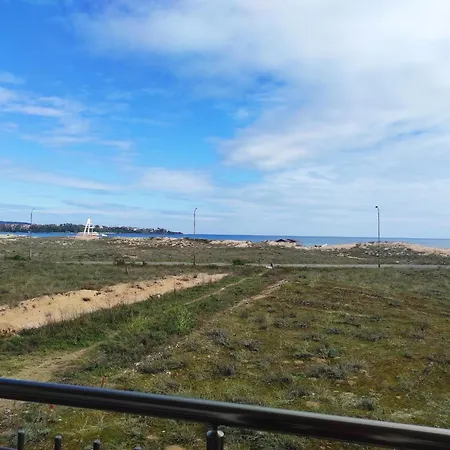 Seahome Beachfront Sea View Terrace Quiet Parking Primorsko